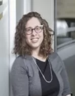 Dr. Elizabeth Schwartz